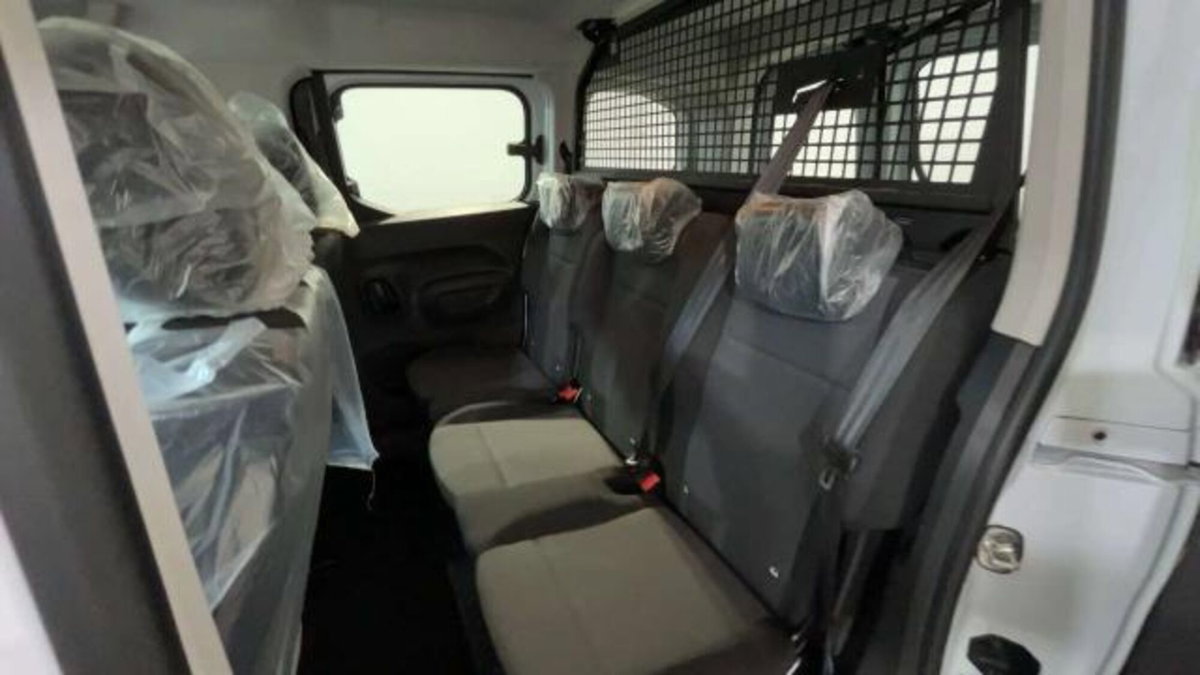 Peugeot Rifter BlueHDi 100 Allure Long (14)