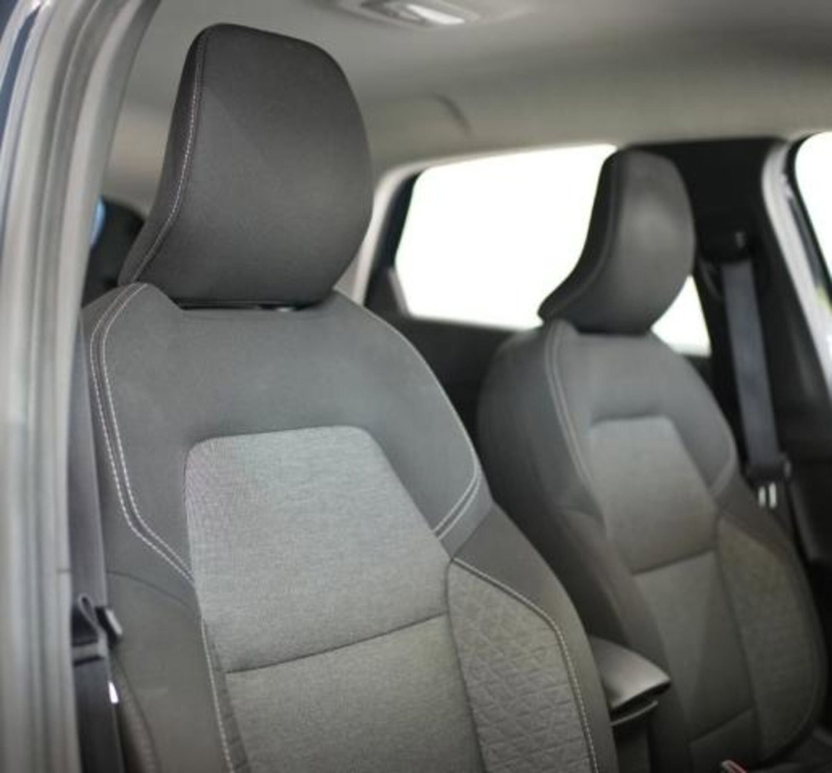 Renault Captur TCe 100 CV GPL Equilibre (10)