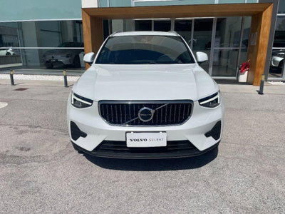 Volvo XC40 T4 Recharge Plug-in Hybrid automatico Core (2)