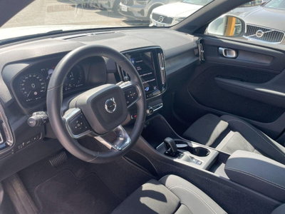 Volvo XC40 T4 Recharge Plug-in Hybrid automatico Core (12)