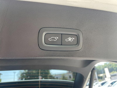 Volvo XC40 T4 Recharge Plug-in Hybrid automatico Core (8)