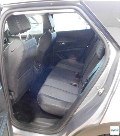 Peugeot 3008 BlueHDi 130 S&S EAT8 Allure Pack (12)