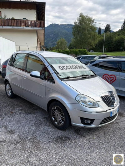Lancia Musa 1.3 Mjt 16V 95 CV DPF Oro usata