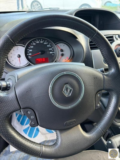 Renault Kangoo 1.5 dCi 90CV F.AP. 5 porte Tom Tom (6)