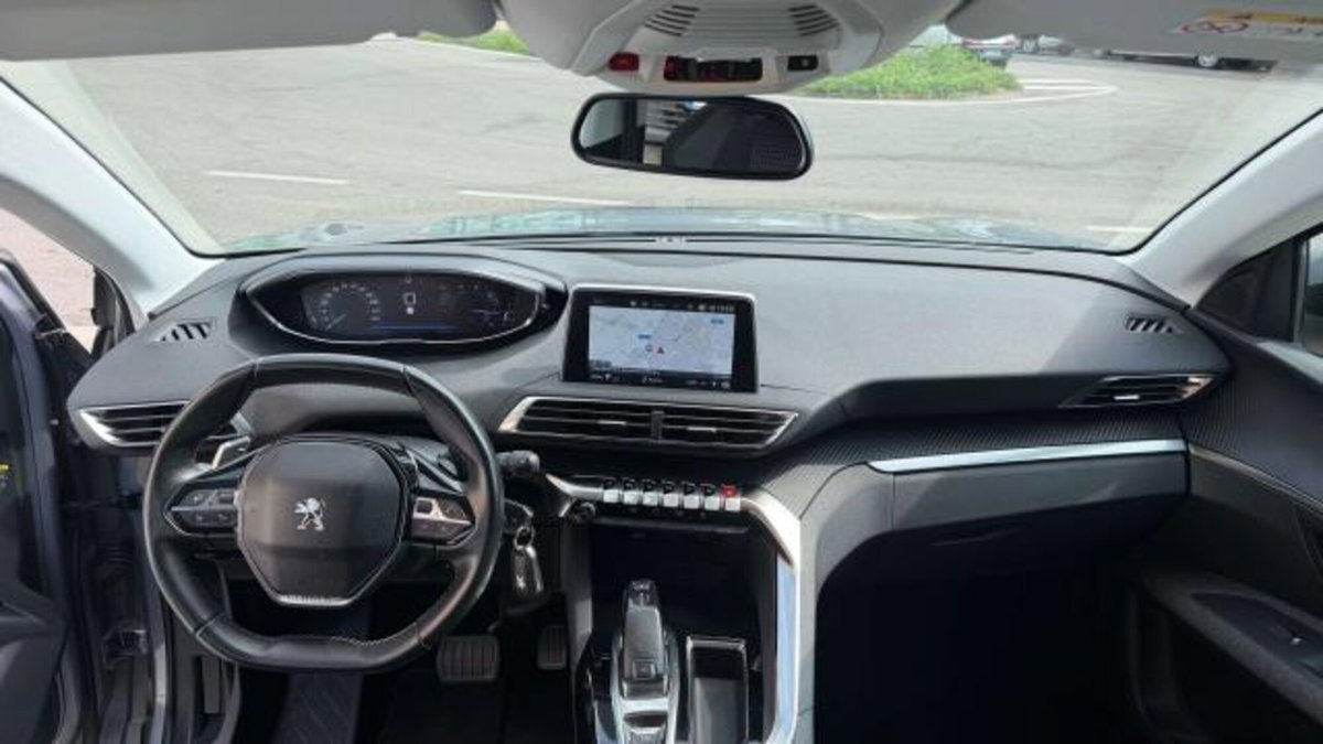 Peugeot 3008 BlueHDi 130 S&S Business (10)