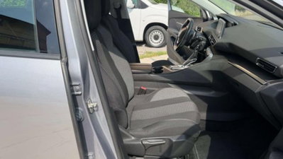 Peugeot 3008 BlueHDi 130 S&S Business (15)