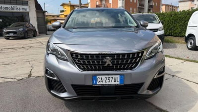Peugeot 3008 BlueHDi 130 S&S Business (2)