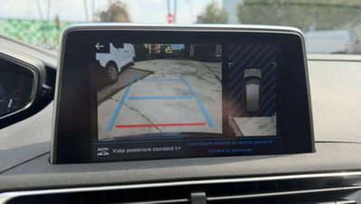 Peugeot 3008 BlueHDi 130 S&S Business (9)