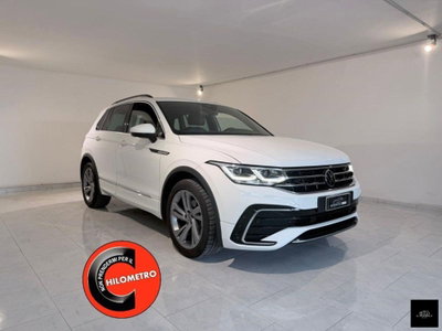 Volkswagen Tiguan 2.0 tdi R-Line 150cv dsg usata