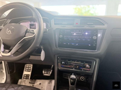Volkswagen Tiguan 2.0 tdi R-Line 150cv dsg (15)