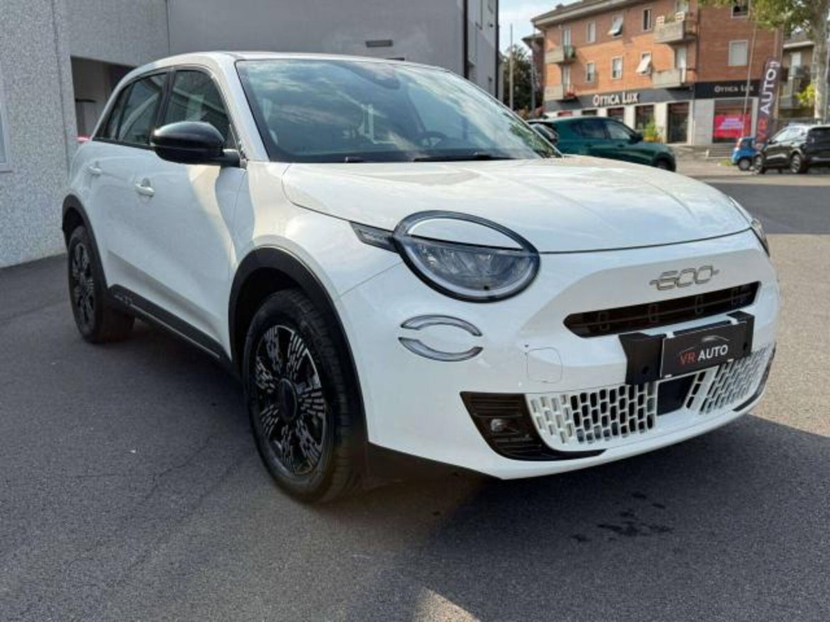 Fiat 600 1.2 Business 100cv (6)
