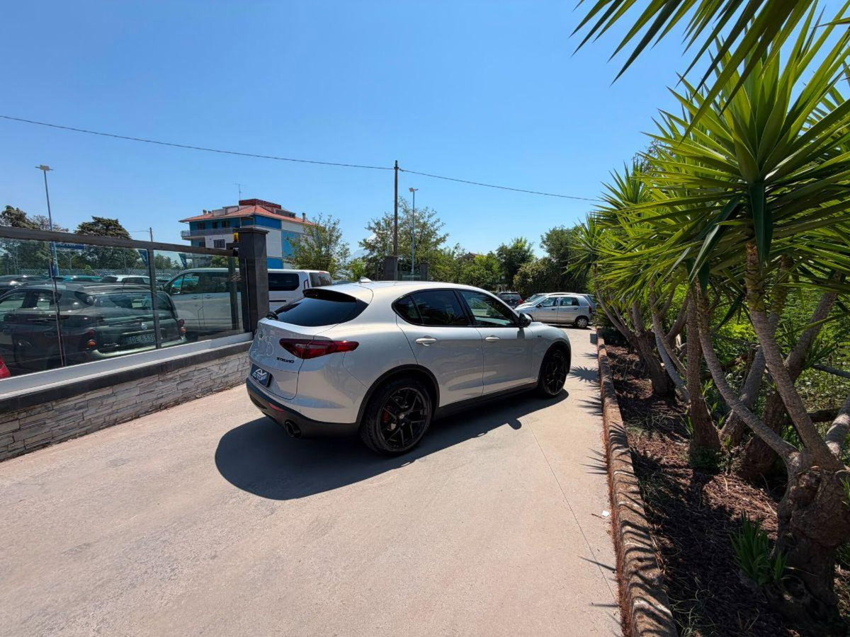 Alfa Romeo Stelvio Stelvio 2.2 Turbodiesel 190 CV AT8 Q4 Sprint (4)