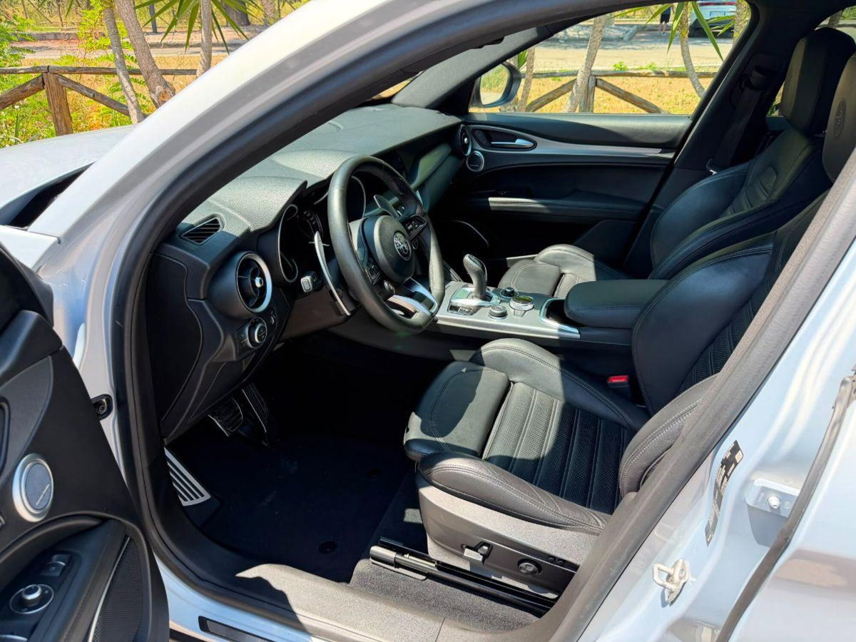 Alfa Romeo Stelvio Stelvio 2.2 Turbodiesel 190 CV AT8 Q4 Sprint (6)