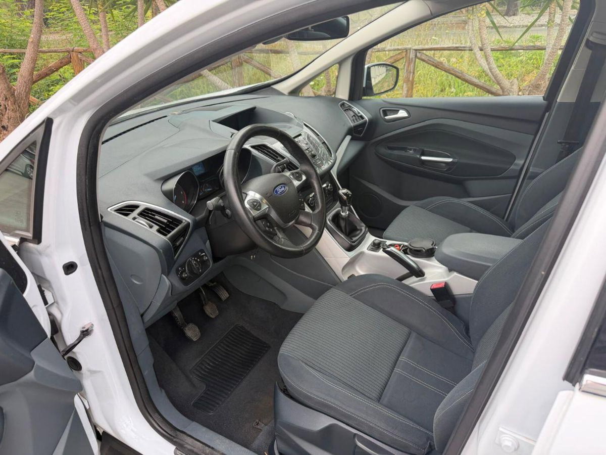 Ford C-Max 1.6 TDCi 115CV Plus (7)