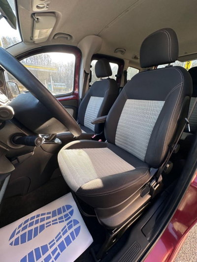 Fiat Qubo 1.3 MJT 75 CV Trekking (10)