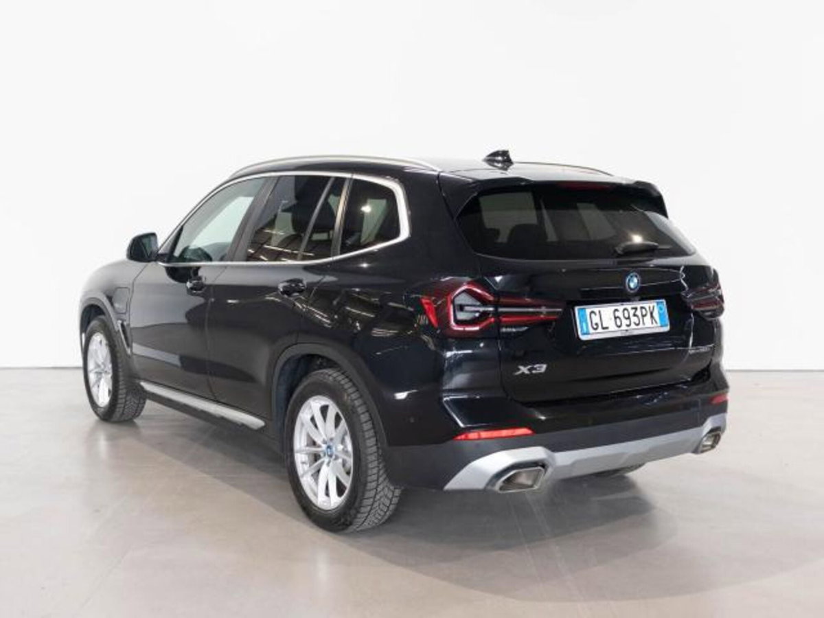 BMW X3 xDrive30e (3)