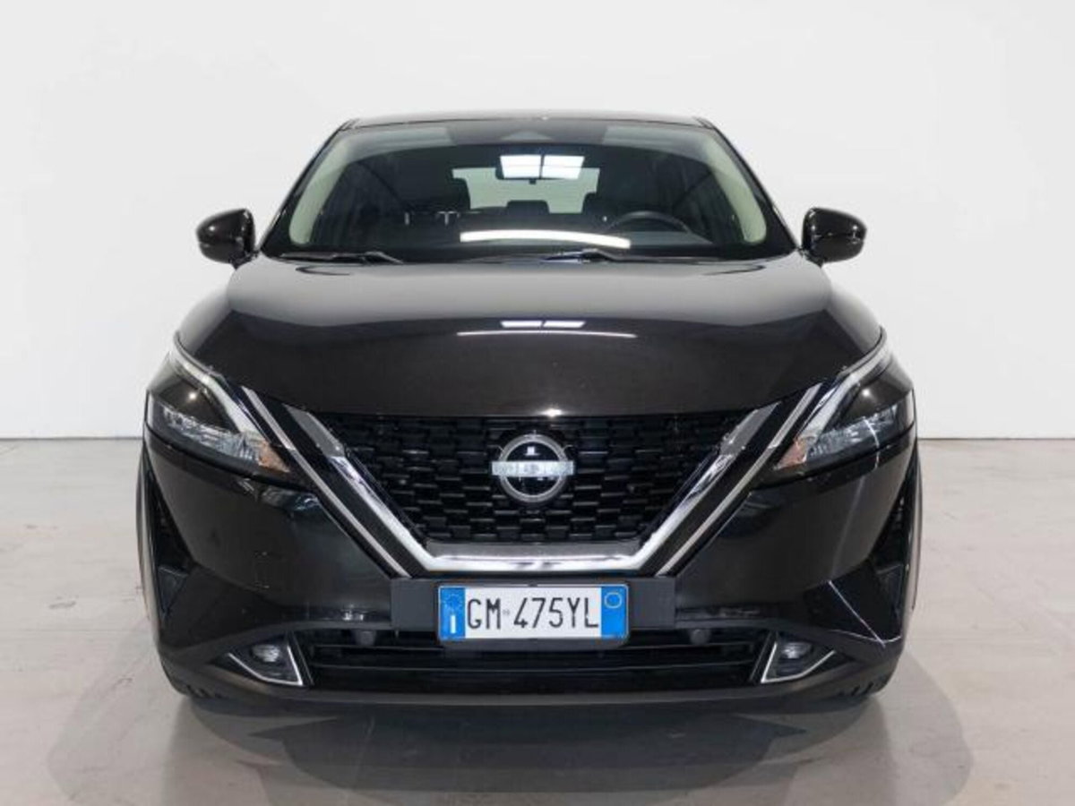 Nissan Qashqai 1.3 mhev Tekna 4wd 158cv xtronic (3)