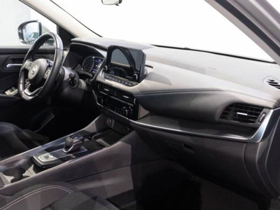Nissan Qashqai 1.3 mhev Tekna 4wd 158cv xtronic (13)