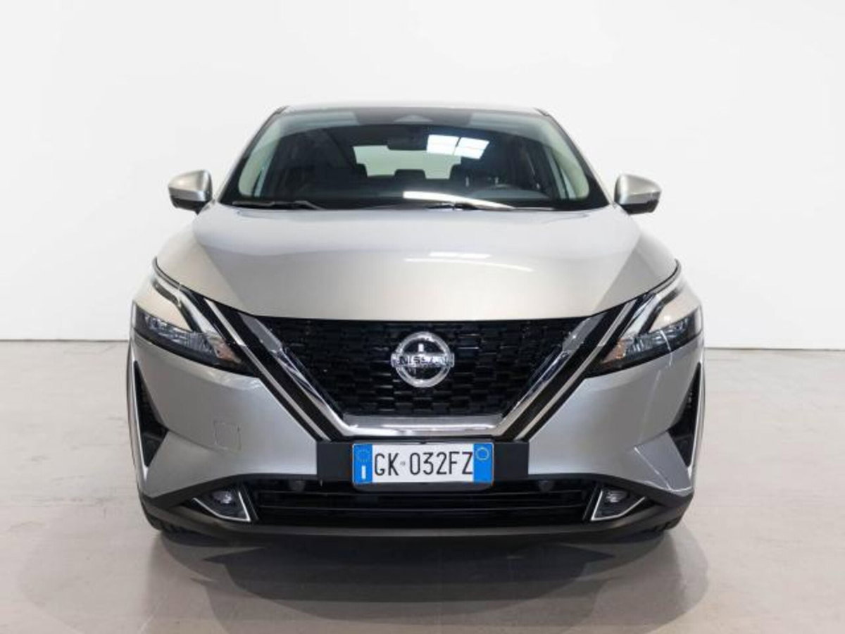 Nissan Qashqai 1.3 mhev Tekna 4wd 158cv xtronic (3)
