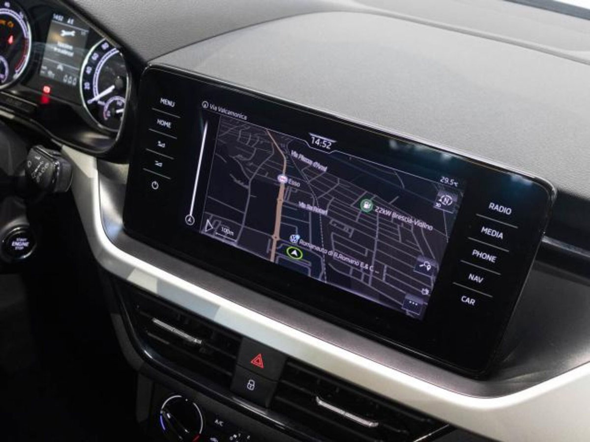 Skoda Kamiq 1.0 TSI 110 CV DSG Style (14)