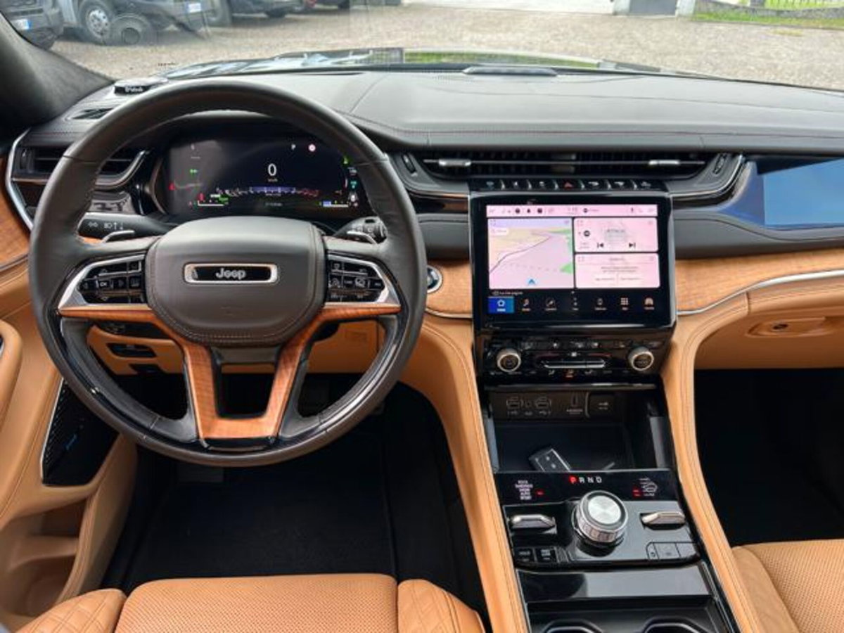 Jeep Grand Cherokee 2.0 PHEV ATX 4xe Summit Reserve (8)