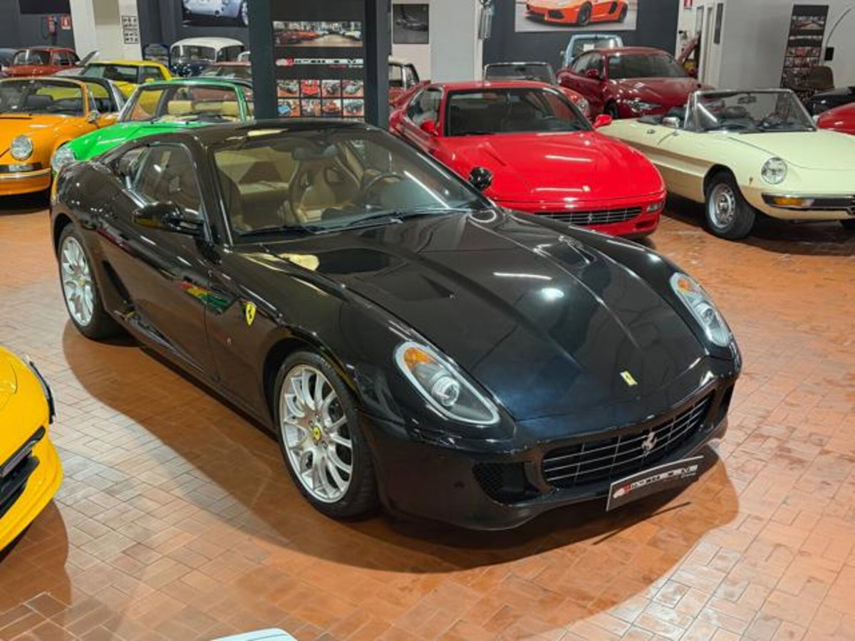Ferrari 599 Coupé 599 GTB Fiorano (3)