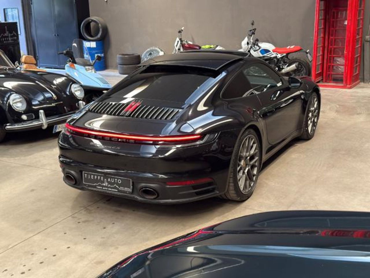 Porsche 911 Coupé Coupe 3.0 Carrera 4S (4)
