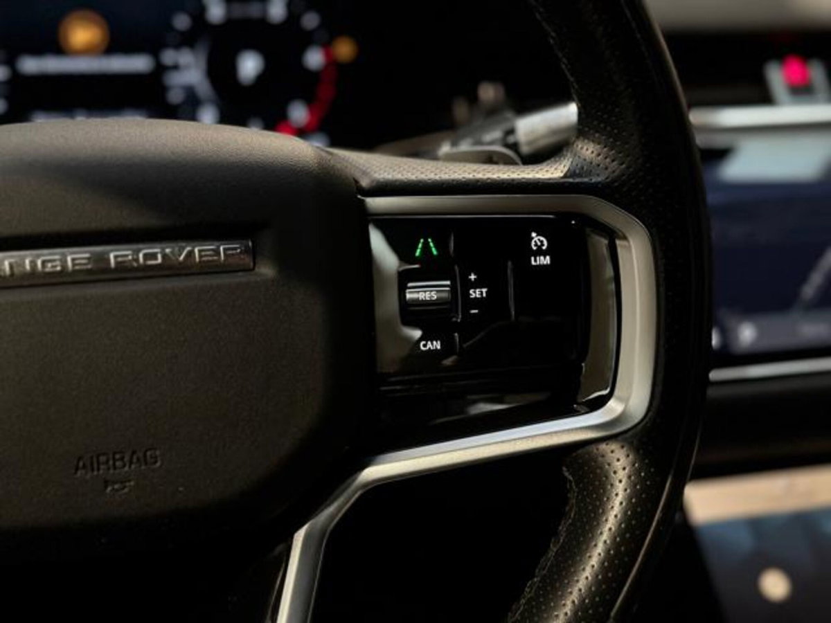Land Rover Range Rover Evoque 2.0D I4 163CV AWD Auto R-Dynamic HSE (18)