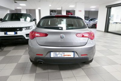 Alfa Romeo Giulietta 1.4 Turbo Giulietta Gpl 120cv (5)
