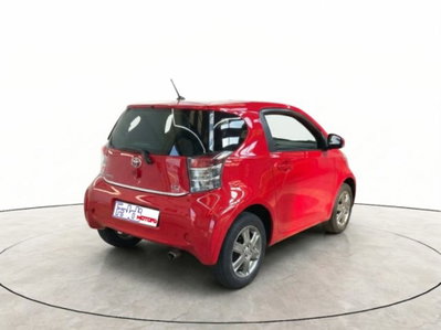 Toyota iQ 1.0 CVT Lounge (3)