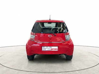 Toyota iQ 1.0 CVT Lounge (4)