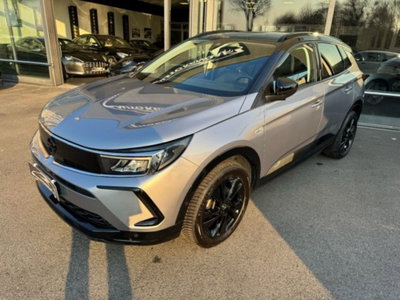 Opel Grandland 1.2 Turbo 12V 130 CV aut. Business Elegance (2)