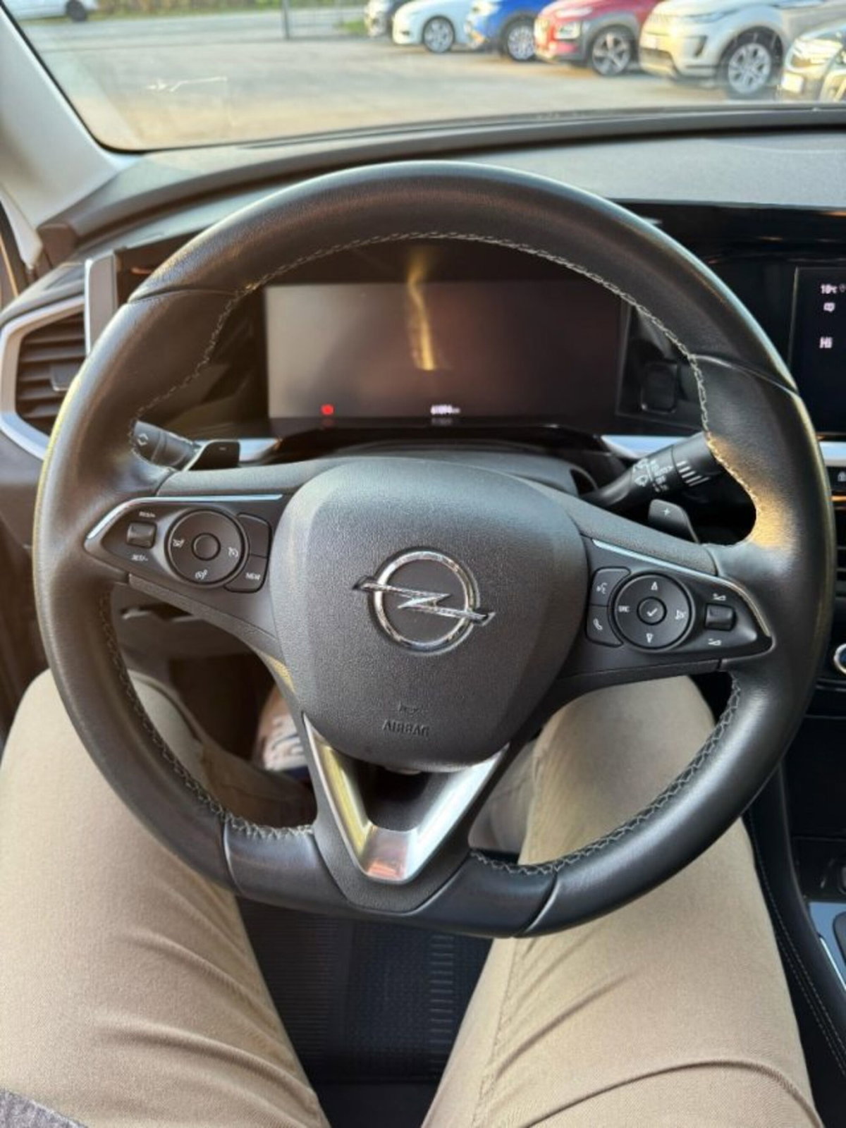 Opel Grandland 1.2 Turbo 12V 130 CV aut. Business Elegance (6)
