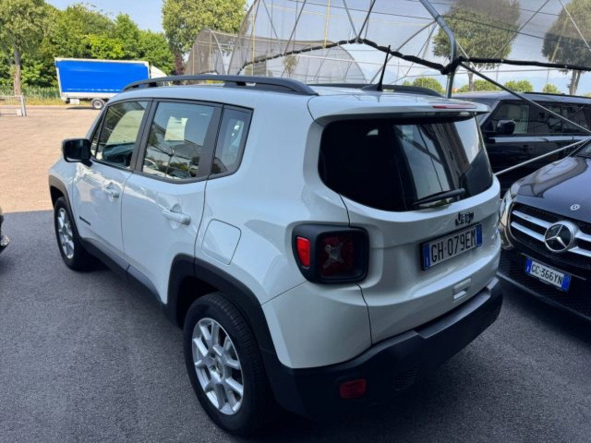 Jeep Renegade 1.3 T4 190CV PHEV 4xe AT6 Upland (3)