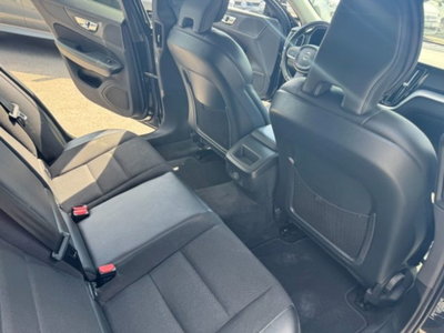 Volvo V60 Cross Country B5 AWD Geartronic Business Pro Line (11)
