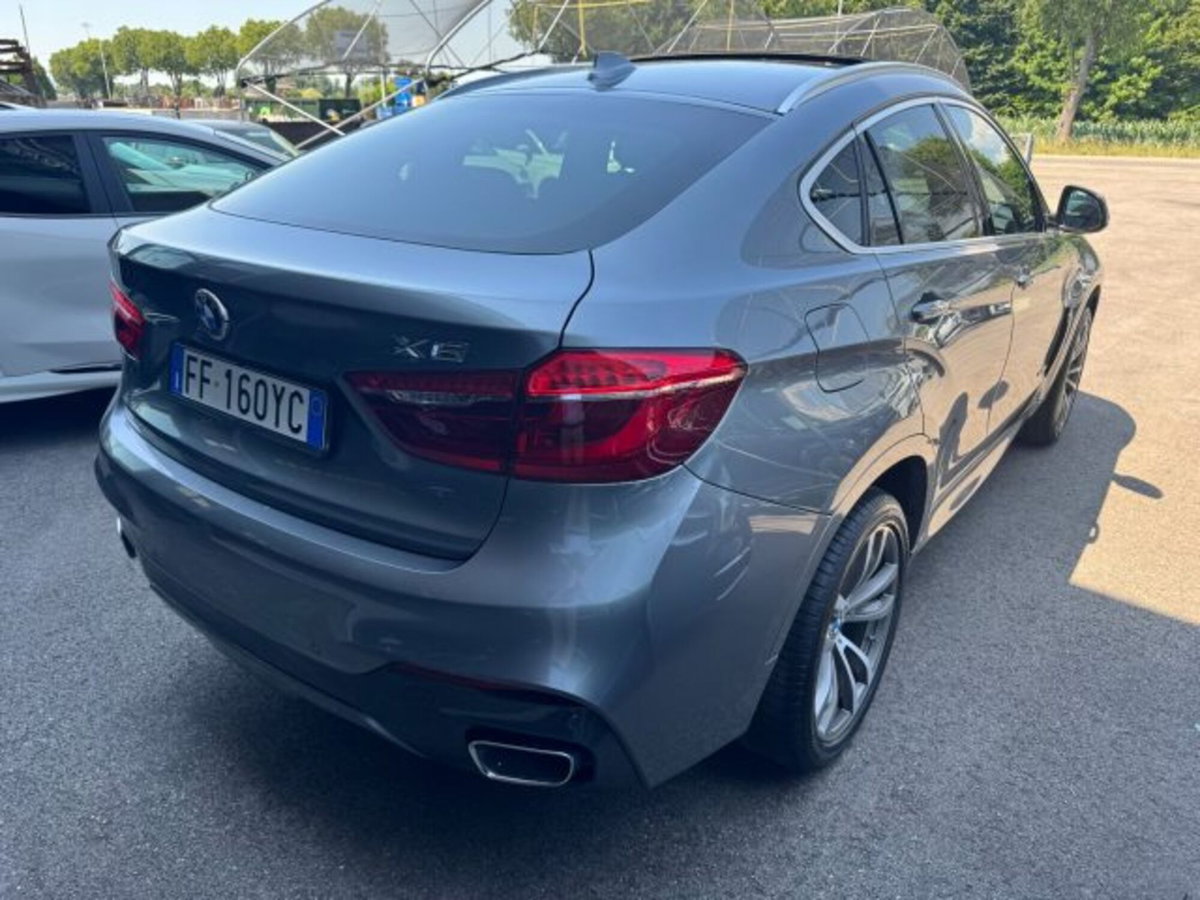 BMW X6 xDrive30d 258CV Msport (5)