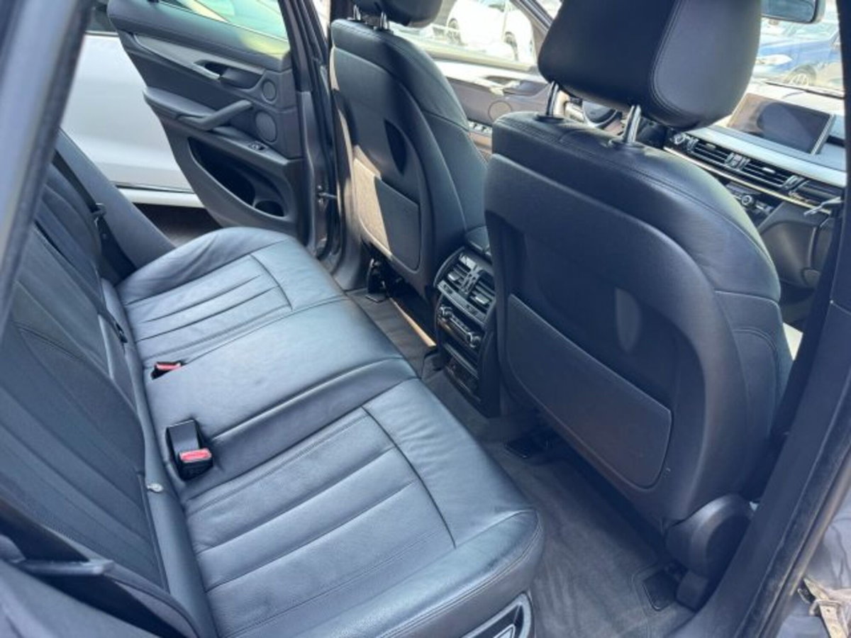 BMW X6 xDrive30d 258CV Msport (9)