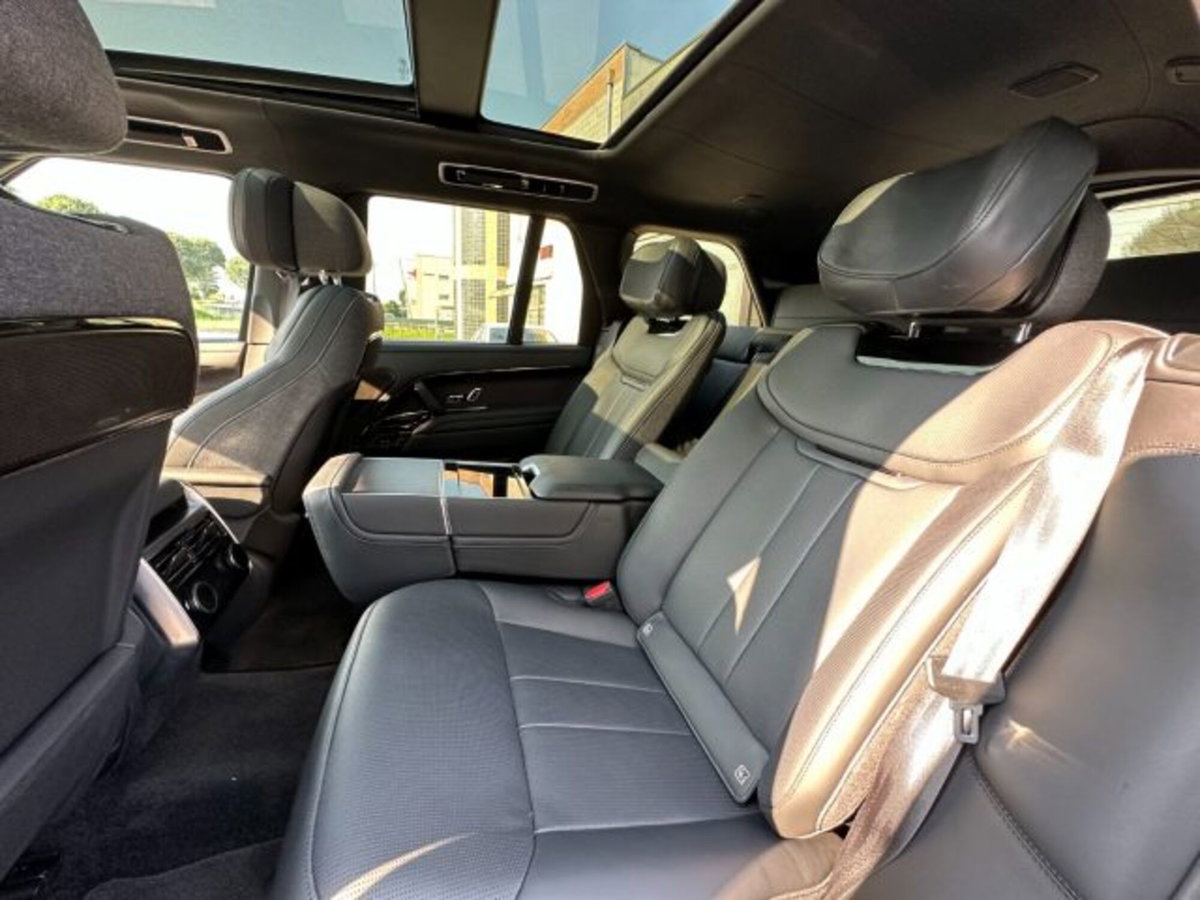 Land Rover Range Rover 3.0D l6 350 CV Fifty (11)