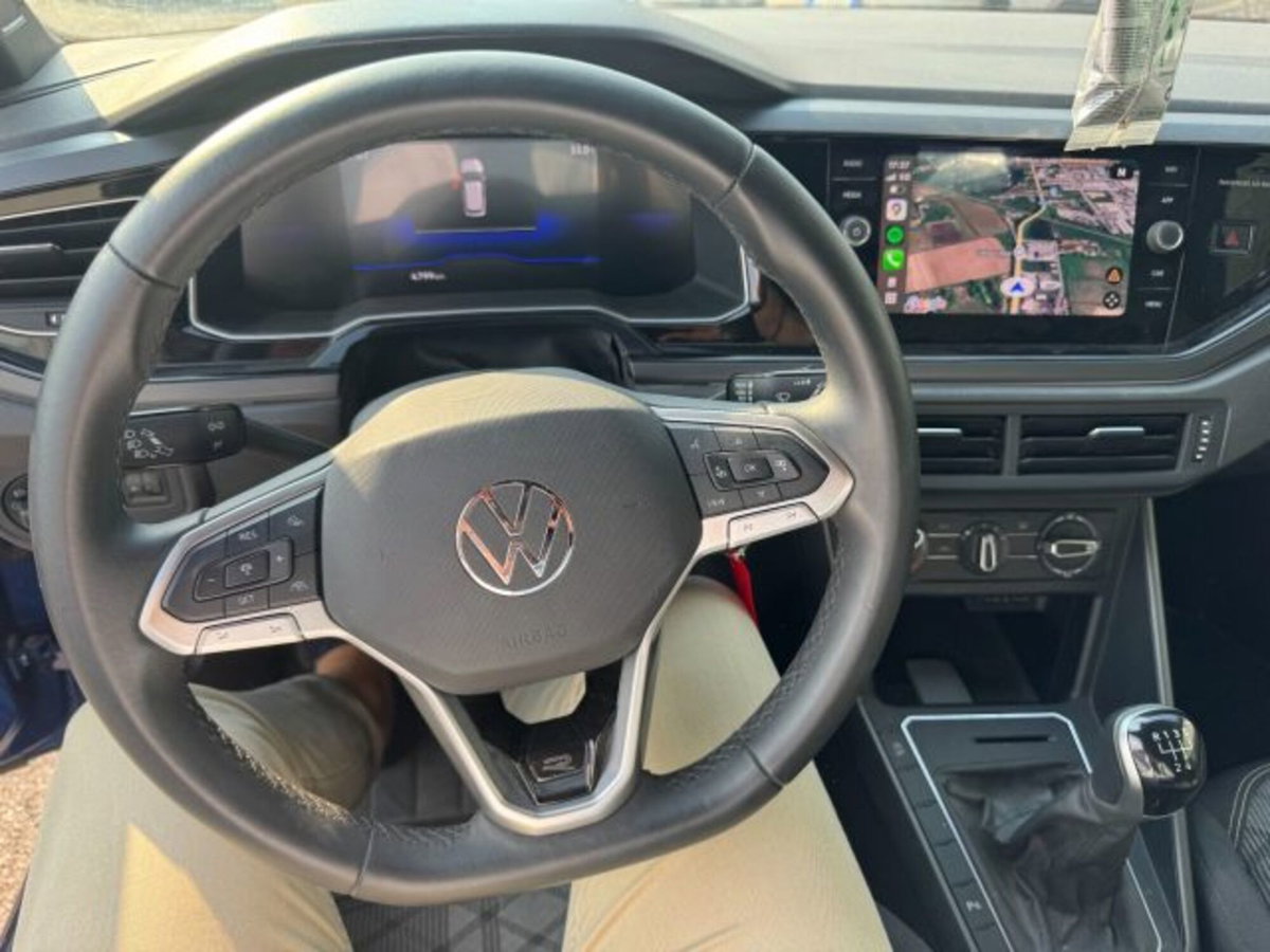 Volkswagen Polo 1.0 tsi R-Line 95cv (5)