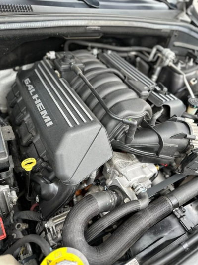 Jeep Grand Cherokee 6.4 V8 HEMI SRT (16)