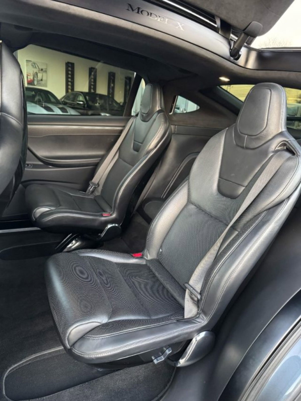 Tesla Model X Model X 90kWh Dual Motor (11)