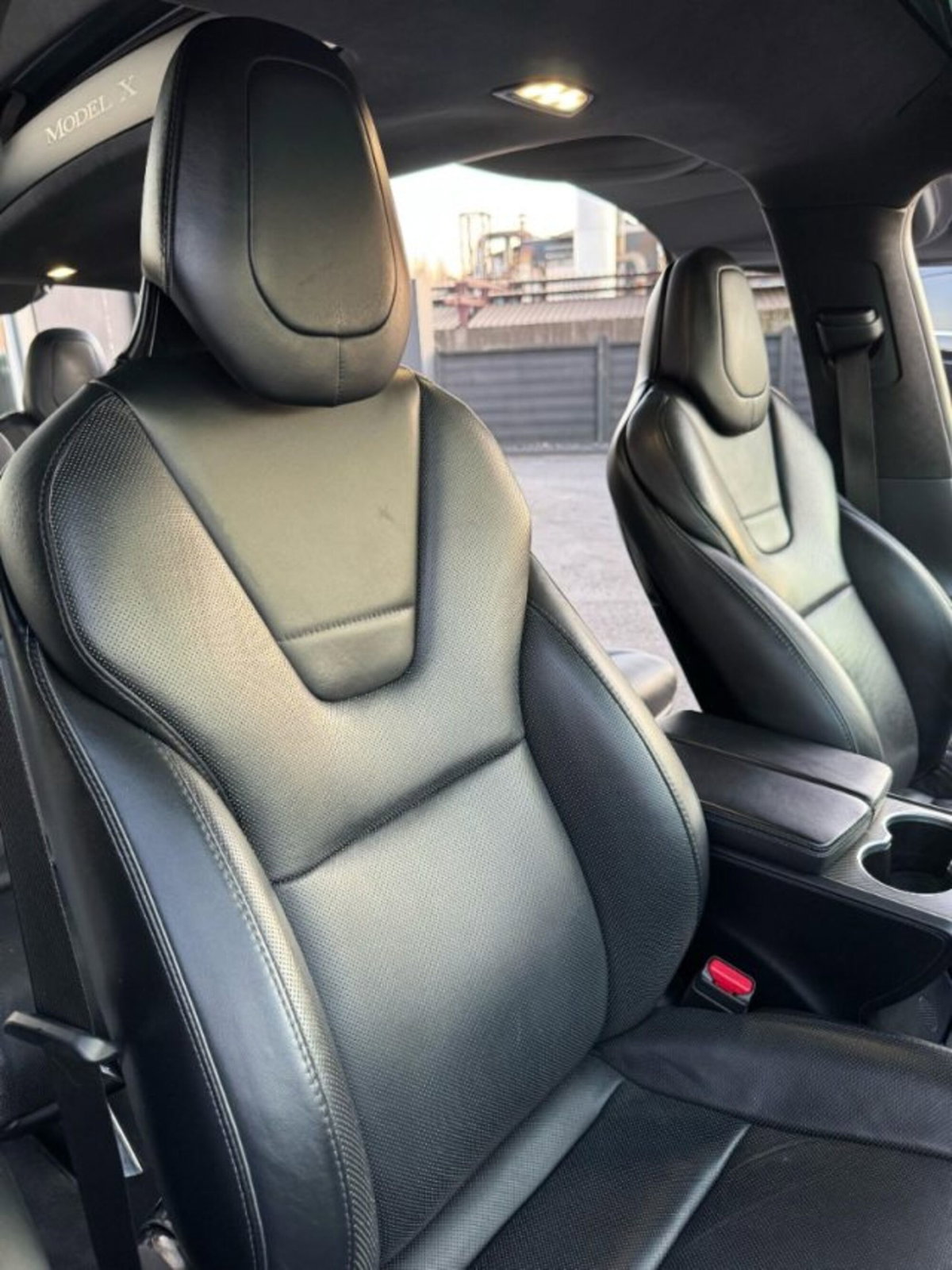 Tesla Model X Model X 90kWh Dual Motor (13)