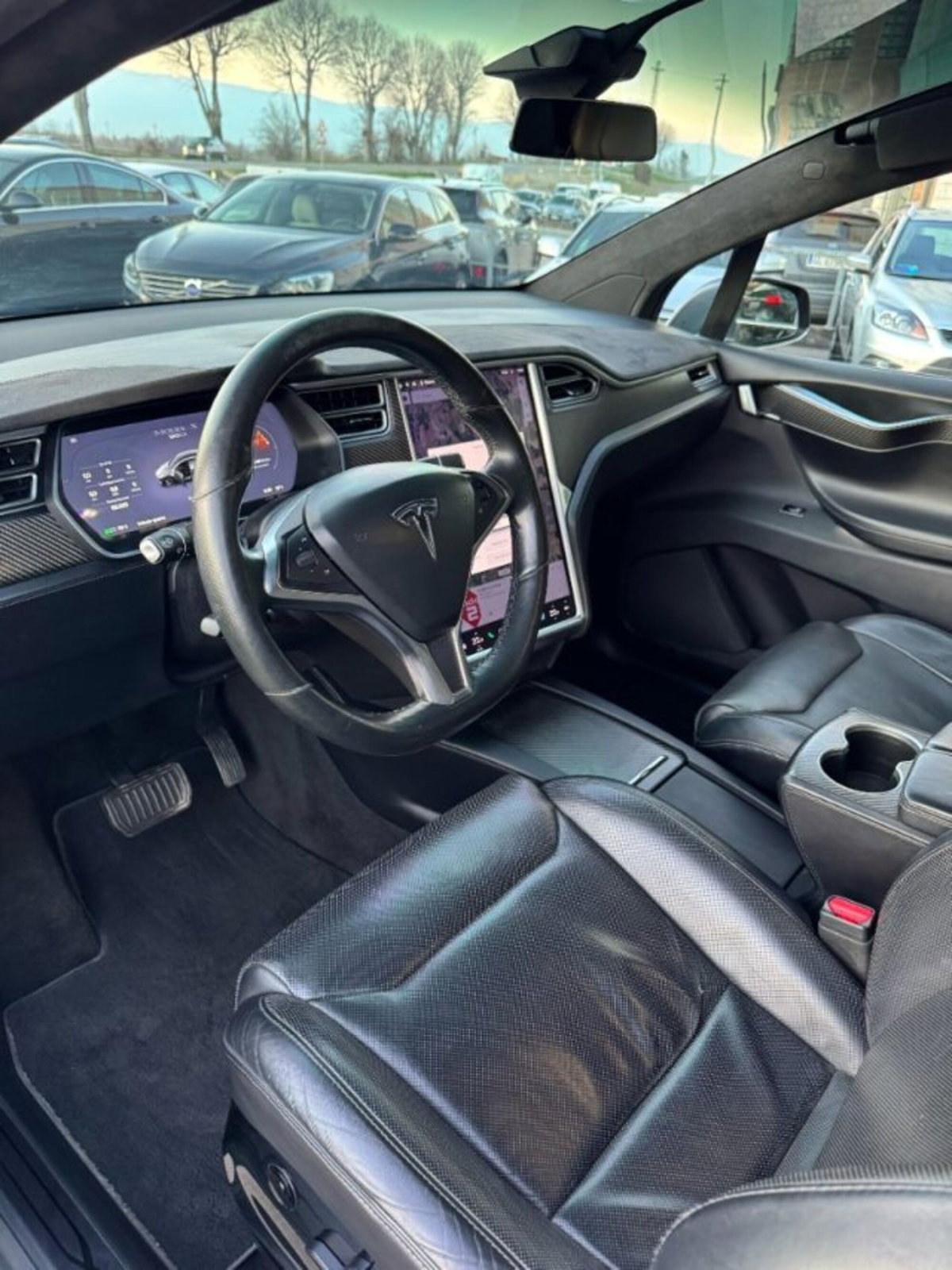 Tesla Model X Model X 90kWh Dual Motor (4)