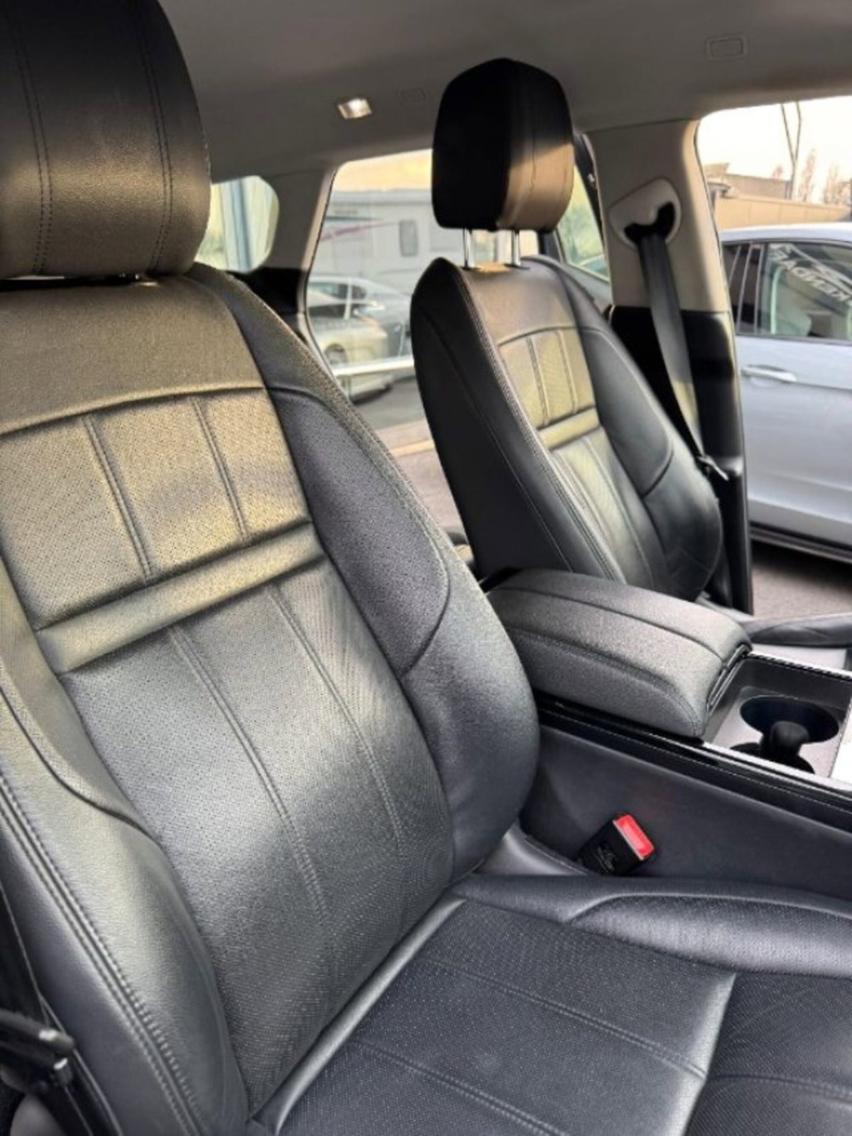 Land Rover Range Rover Evoque 2.0D I4 163 CV AWD Auto S (9)