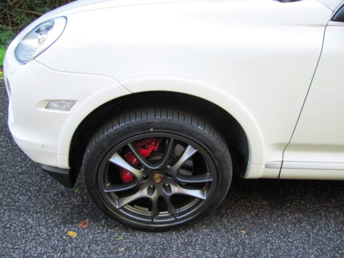 Porsche Cayenne 4.8 Turbo (5)