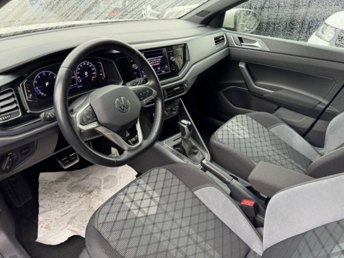 Volkswagen Taigo 1.0 TSI 110 CV DSG R-Line (5)