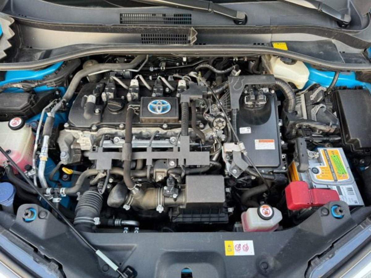 Toyota Toyota C-HR 1.8 Hybrid E-CVT Style (14)