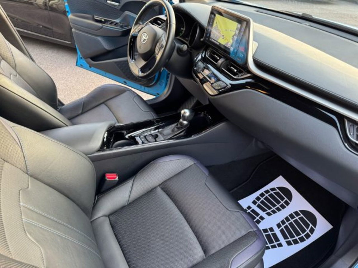 Toyota Toyota C-HR 1.8 Hybrid E-CVT Style (6)