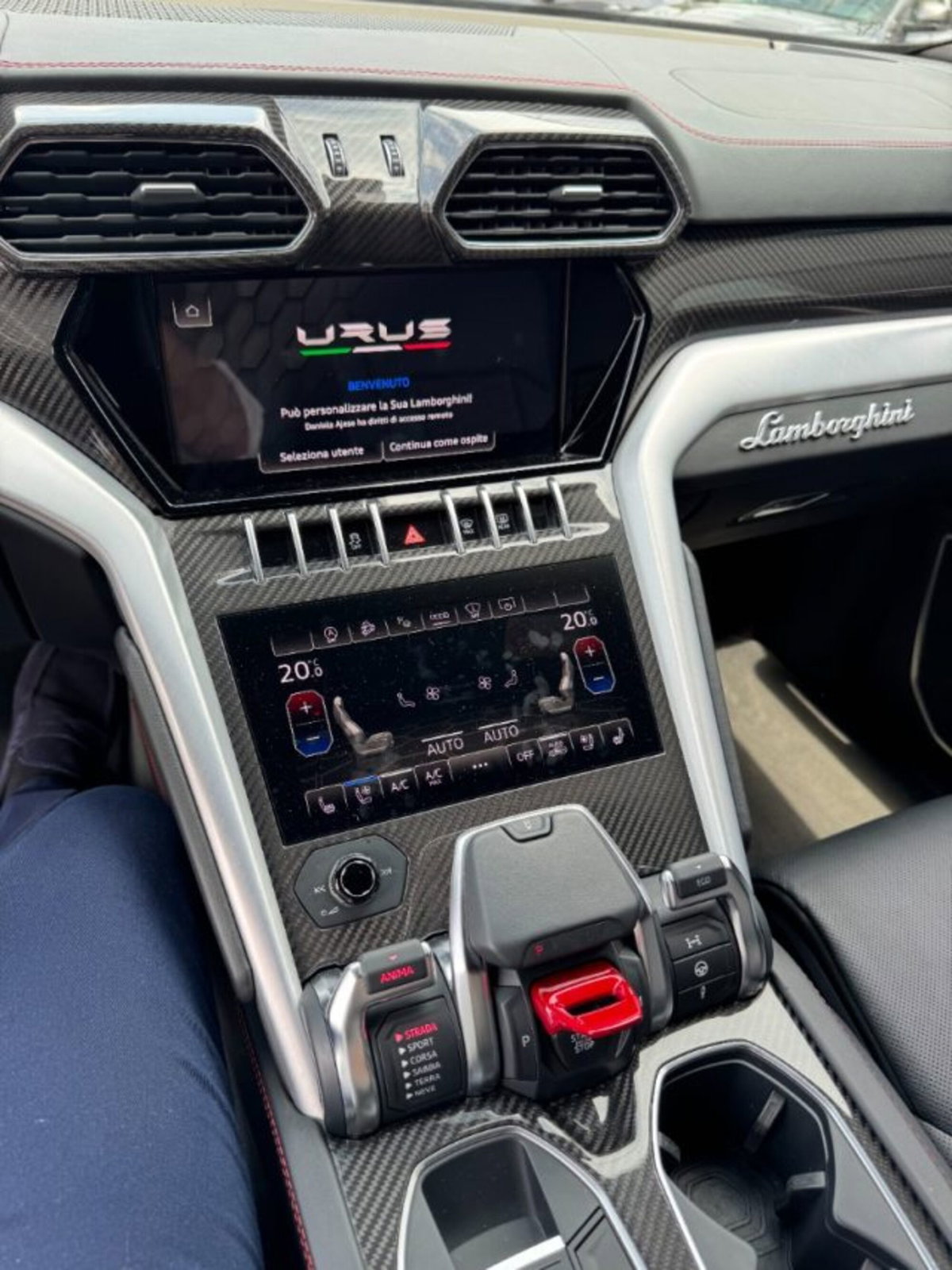 Lamborghini Urus 4.0 (11)