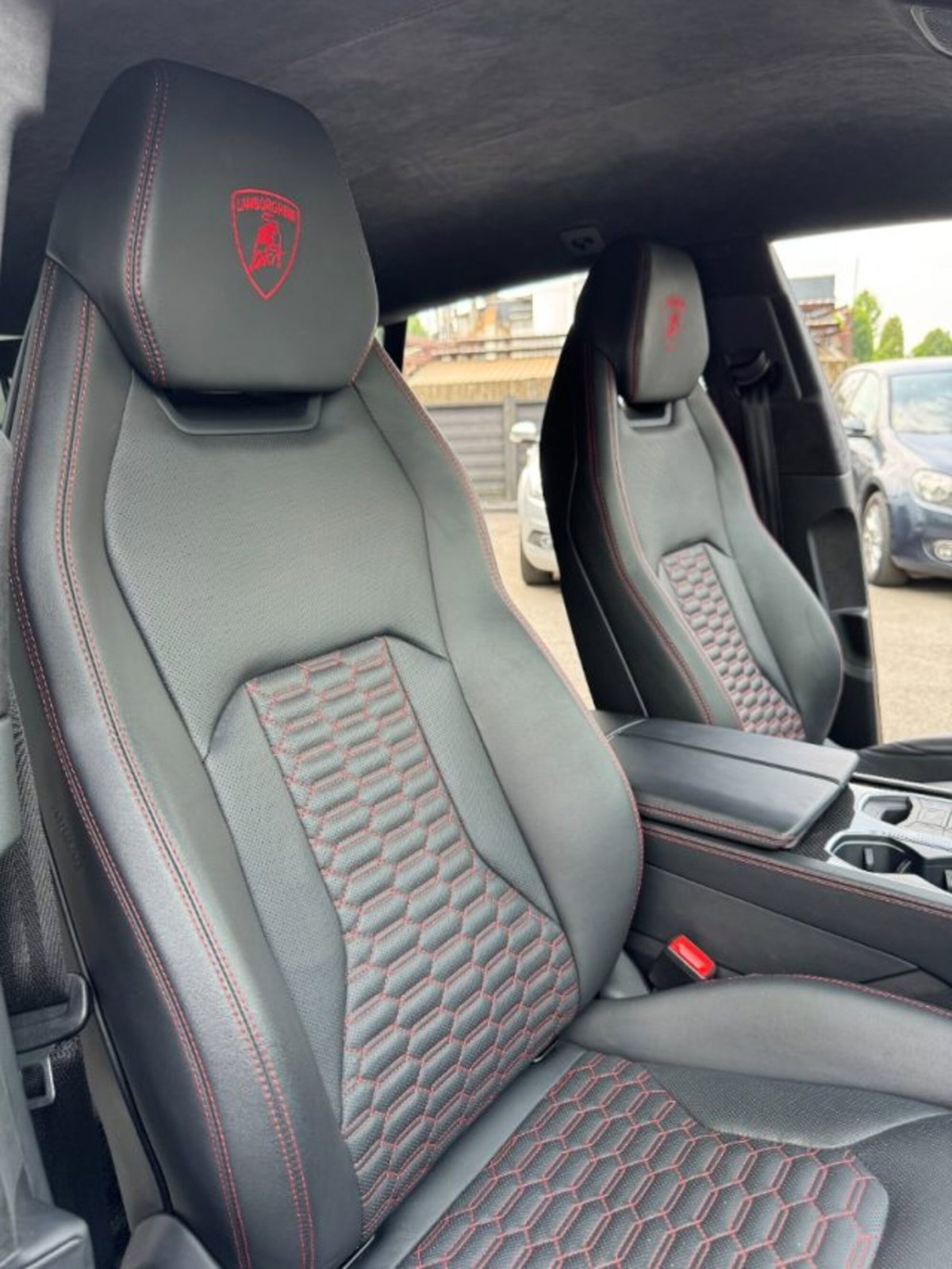 Lamborghini Urus 4.0 (12)
